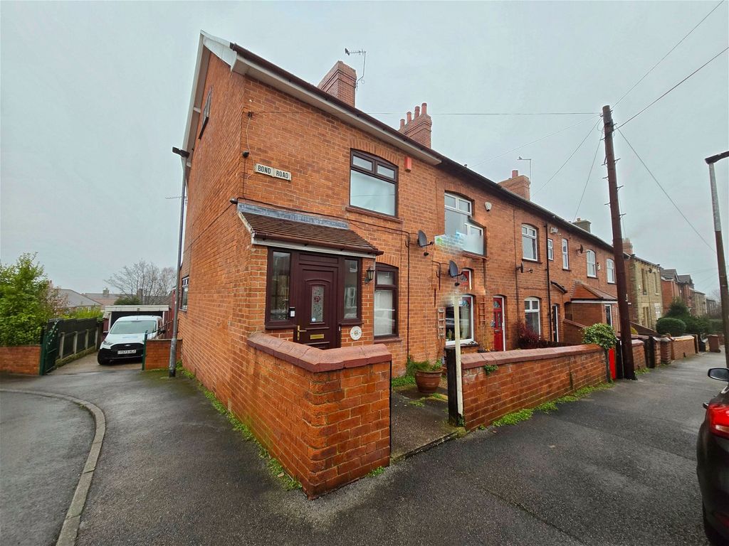 3 bed end terrace house for sale in Bond Road, Barnsley S75, £190,000