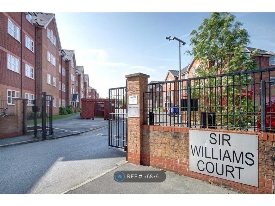 2 bed flat to rent in Sir Williams Court, Manchester M23, £1,100 pcm