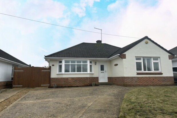 2 bed bungalow to rent in Bloxworth Road, Poole BH12, £1,400 pcm