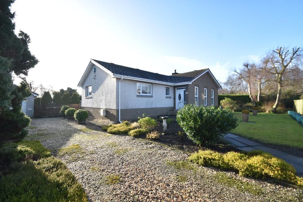 3 bed detached bungalow for sale in Neuk Avenue, Muirhead G69, £300,000