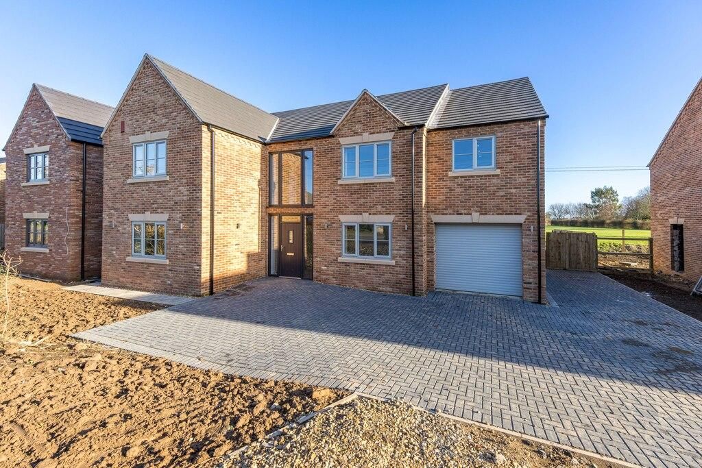New home, 4 bed detached house for sale in Gull Road, Guyhirn, Wisbech, Cambs PE13, £549,500