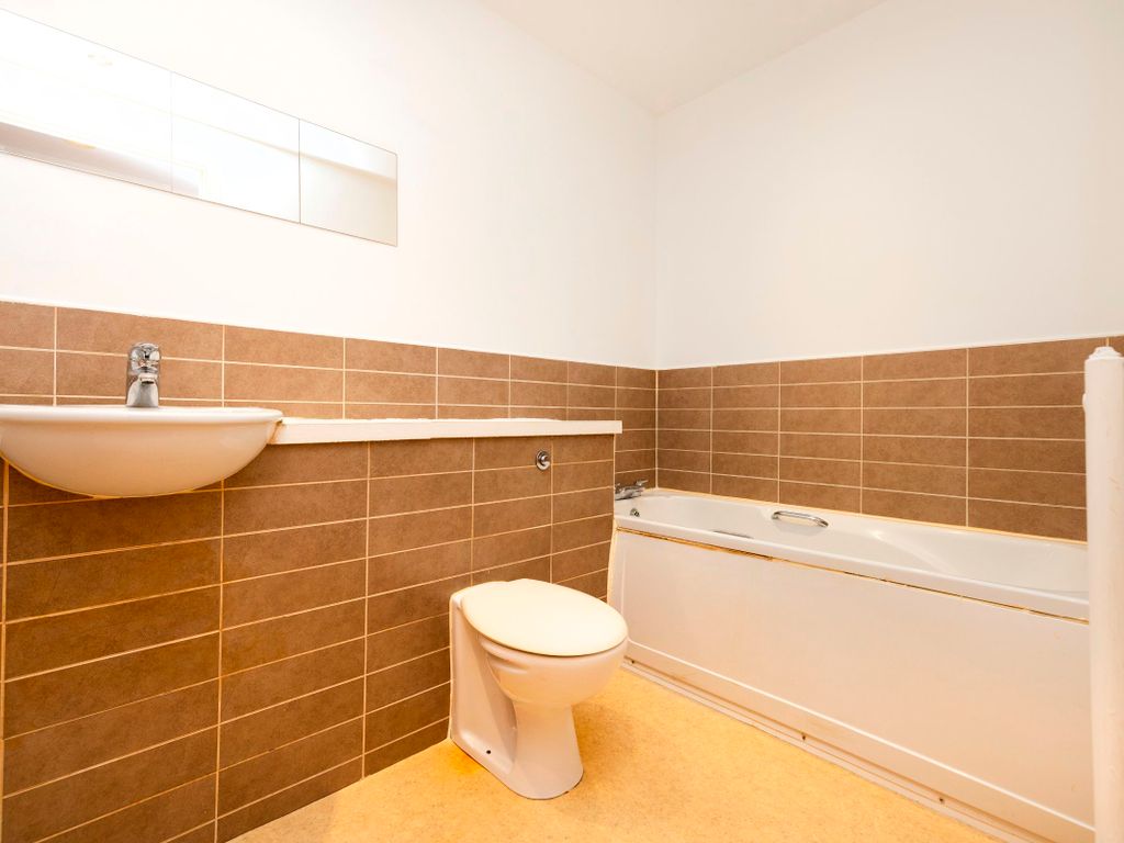 2 bed flat for sale in Flat 21, 4 Drybrough Crescent, Peffermill, Edinburgh EH16, £174,000