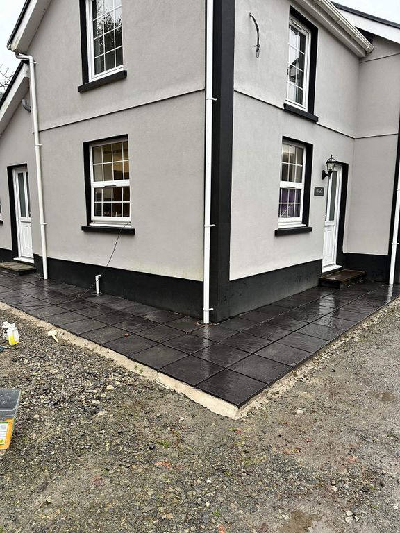 3 bed semi-detached house for sale in Alltwallis, Carmarthen SA32, £250,000