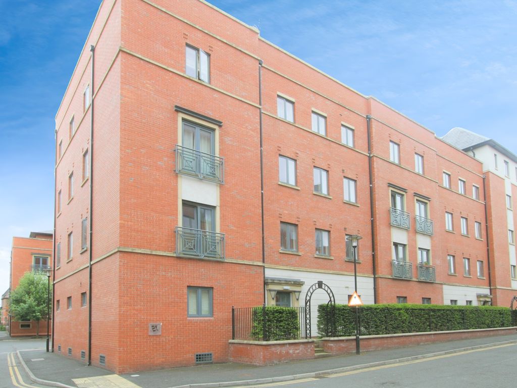 3 bed flat to rent in Winchester House, The Square, Seller Street, Chester CH1, £1,200 pcm