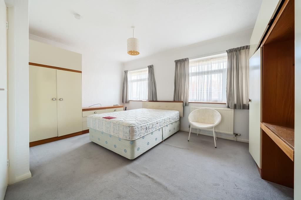 2 bed maisonette for sale in Chesham, Buckinghamshire HP5, £290,000