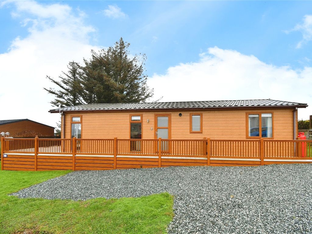 2 bed bungalow for sale in Fishguard Bay Resort, Pembrokeshire SA65, £269,000