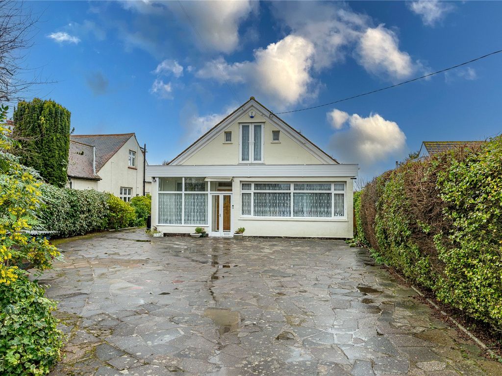 3 bed detached house for sale in Barling Road, Barling/Thorpe Bay Borders, Essex SS3, £550,000