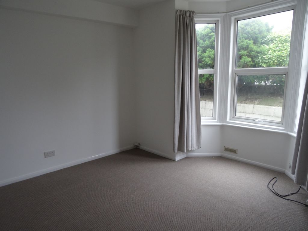 1 bed flat to rent in Harbour Street, Whitstable CT5, £750 pcm