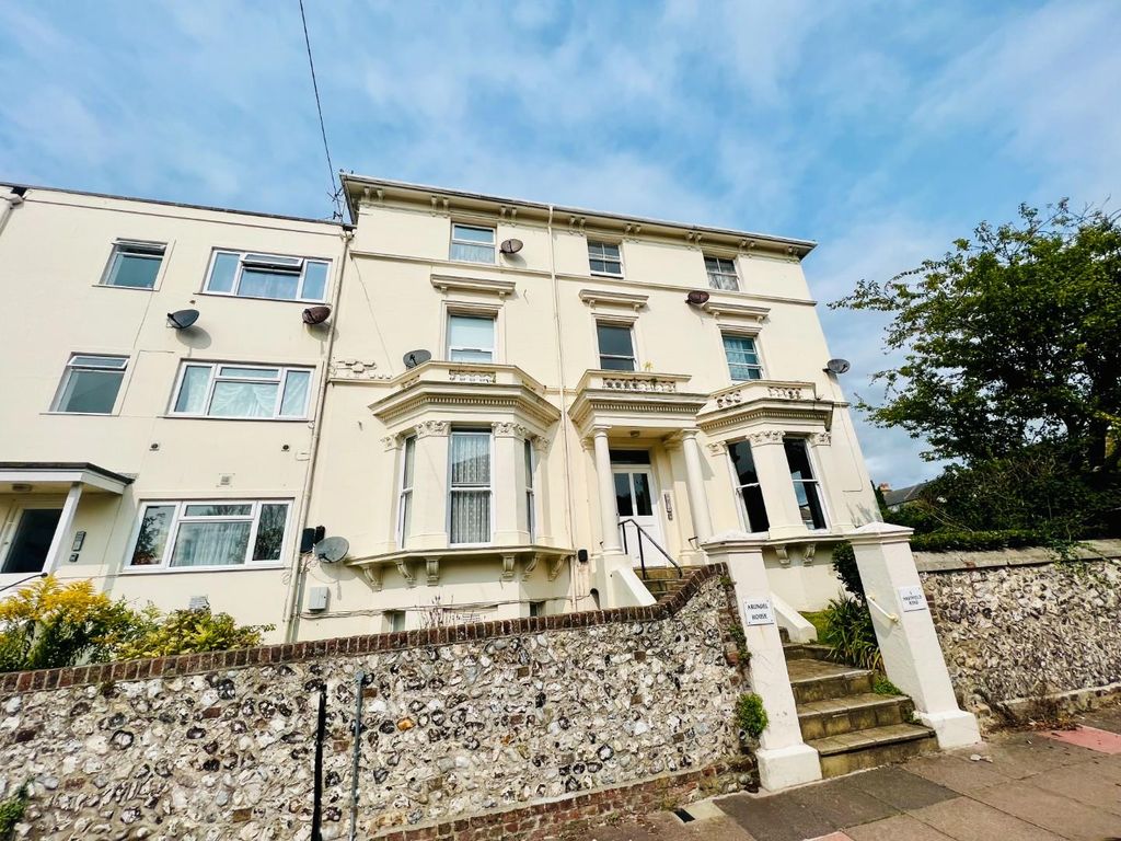 Studio for sale in Hartfield Road, Eastbourne BN21, £115,000