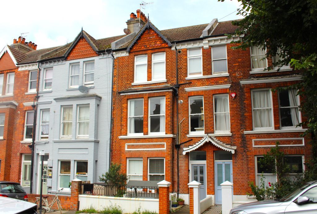 1 bed flat to rent in Lorna Road, Hove BN3, £1,200 pcm