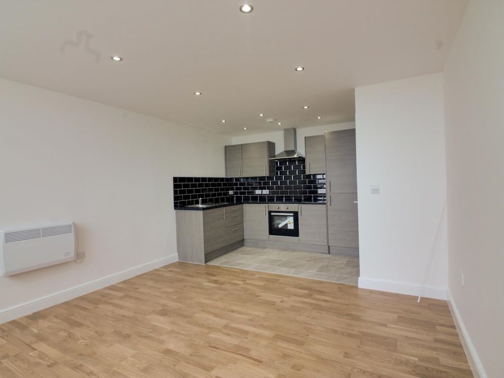 1 bed flat to rent in York Road, Leeds LS9, £650 pcm