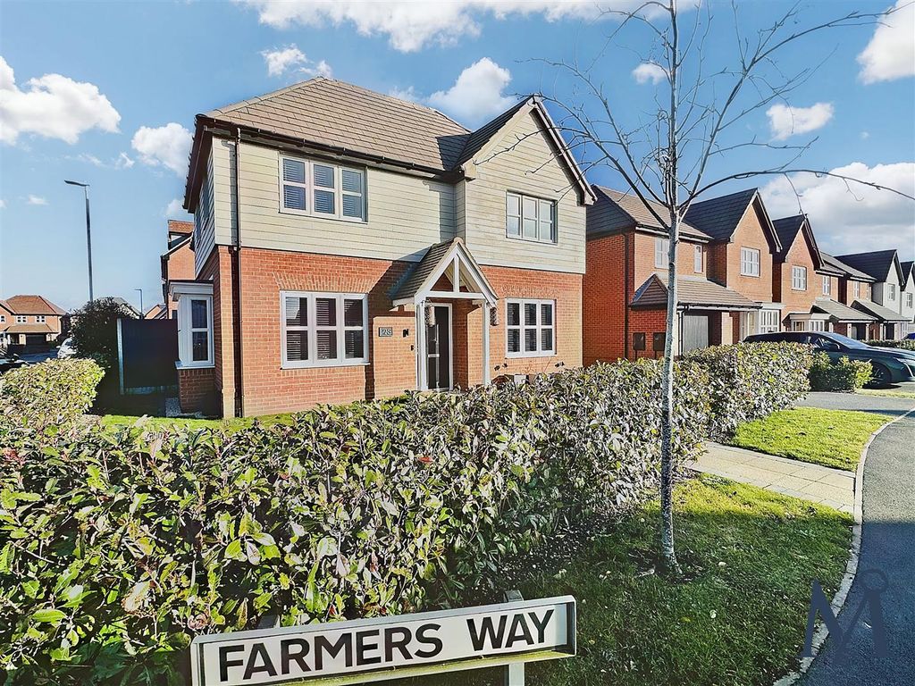 4 bed detached house for sale in Farmers Way, Hugglescote, Coalville LE67, £375,000