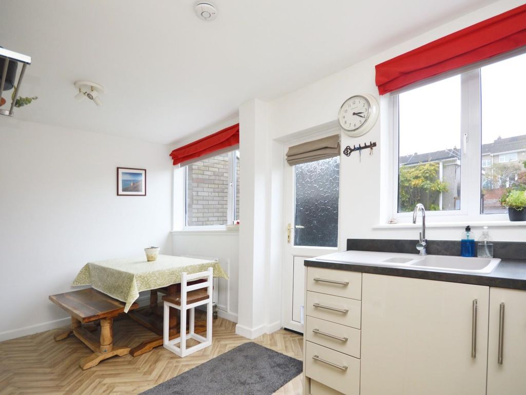 3 bed terraced house for sale in Charlton Road, Keynsham, Bristol BS31, £290,000