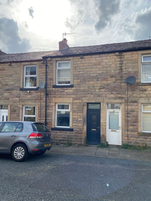 2 bed terraced house to rent in Perth Street, Lancaster LA1, £725 pcm