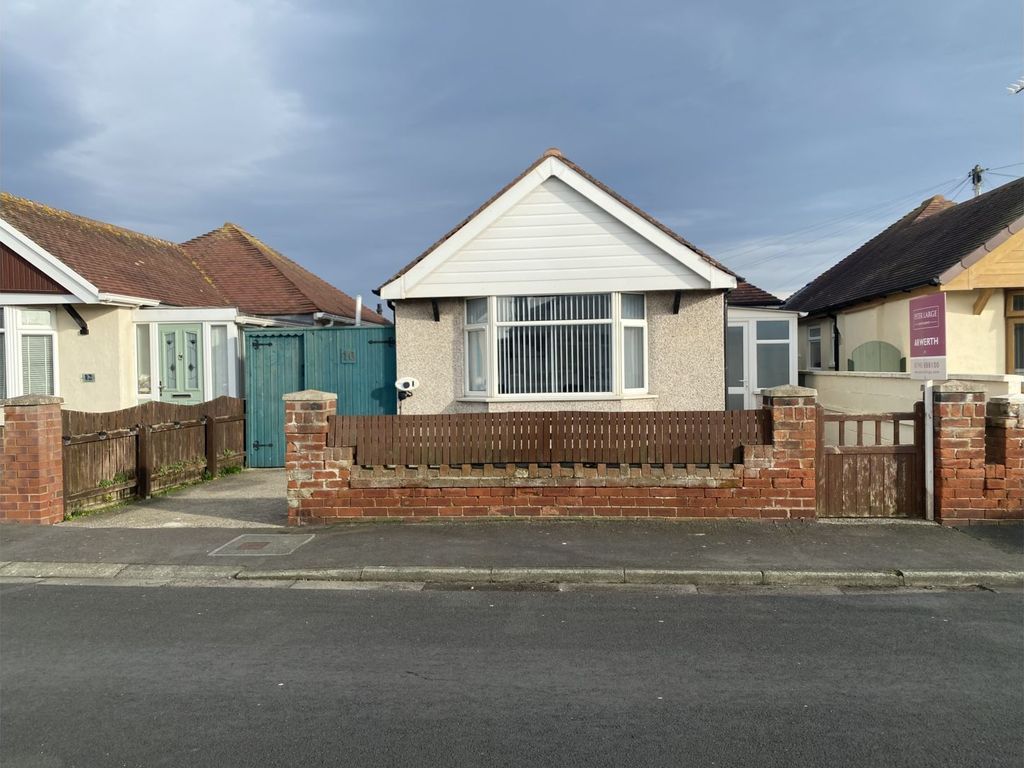 2 bed detached bungalow for sale in Roy Avenue, Prestatyn LL19, £210,000