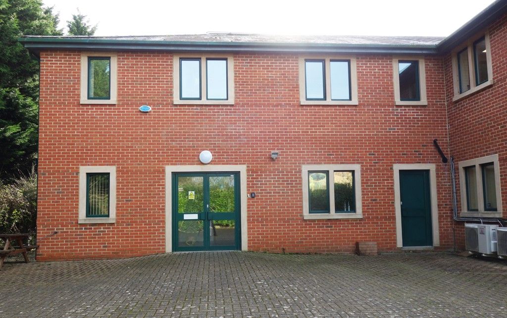 Office to let in Oak Court Lh, North Leigh Business Park, North Leigh, Oxfordshire OX29, Non quoting