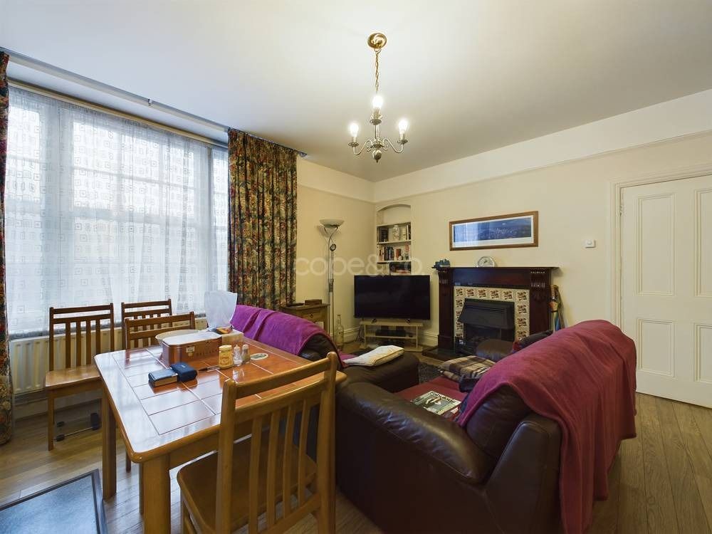 1 bed flat to rent in Walpole House, 50 Lichfield Street, Burton-On-Trent, Staffordshire DE14, £600 pcm