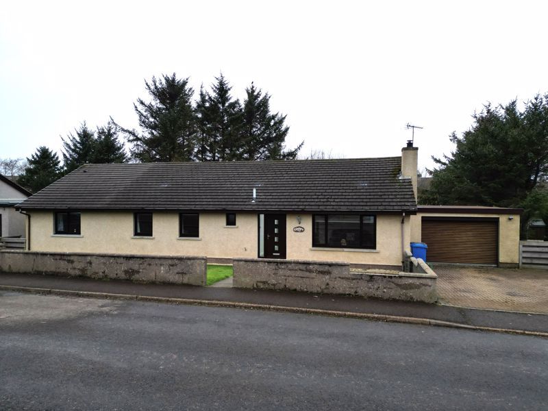 4 bed detached bungalow for sale in Upper Burnside Drive, Thurso KW14, £285,000