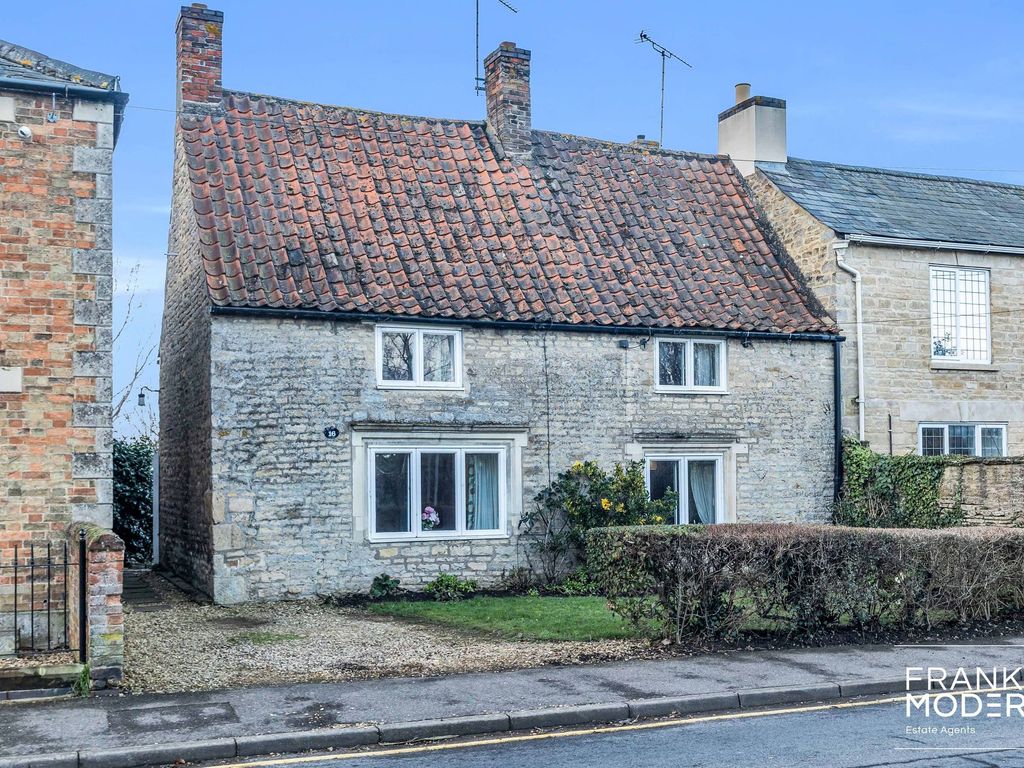2 bed cottage for sale in Church Street, Market Deeping PE6, £215,000