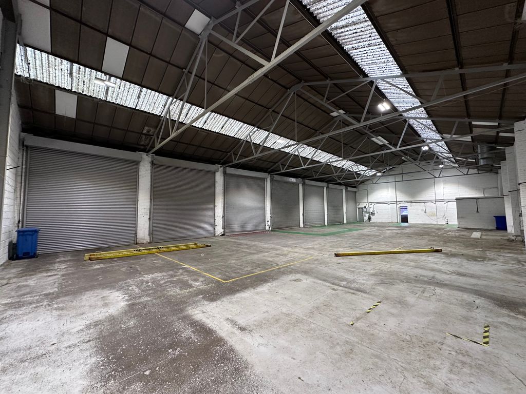 Warehouse to let in Coleshill Industrial Estate, Station Road, Birmingham B46, £58,500 pa