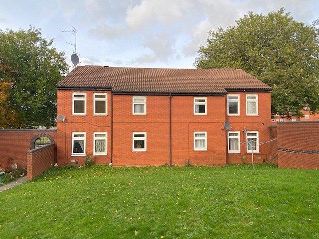 1 bed flat for sale in Burleigh Road, Northampton NN2, £130,000