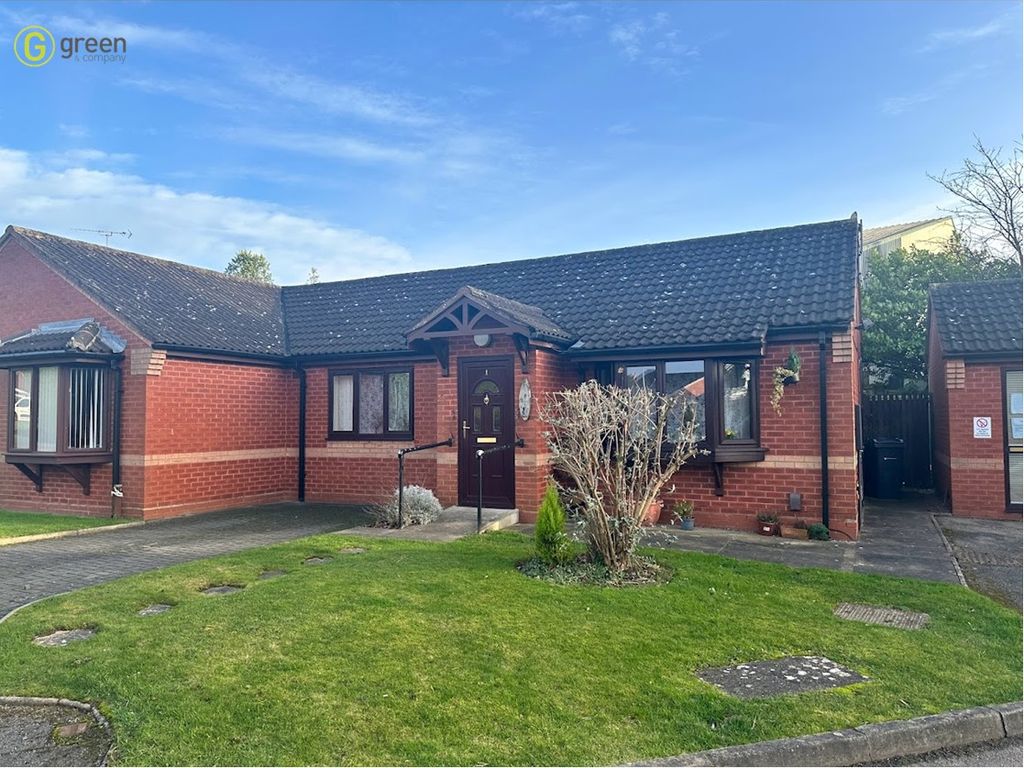 2 bed semi-detached bungalow for sale in Goldieslie Close, Sutton Coldfield B73, £265,000