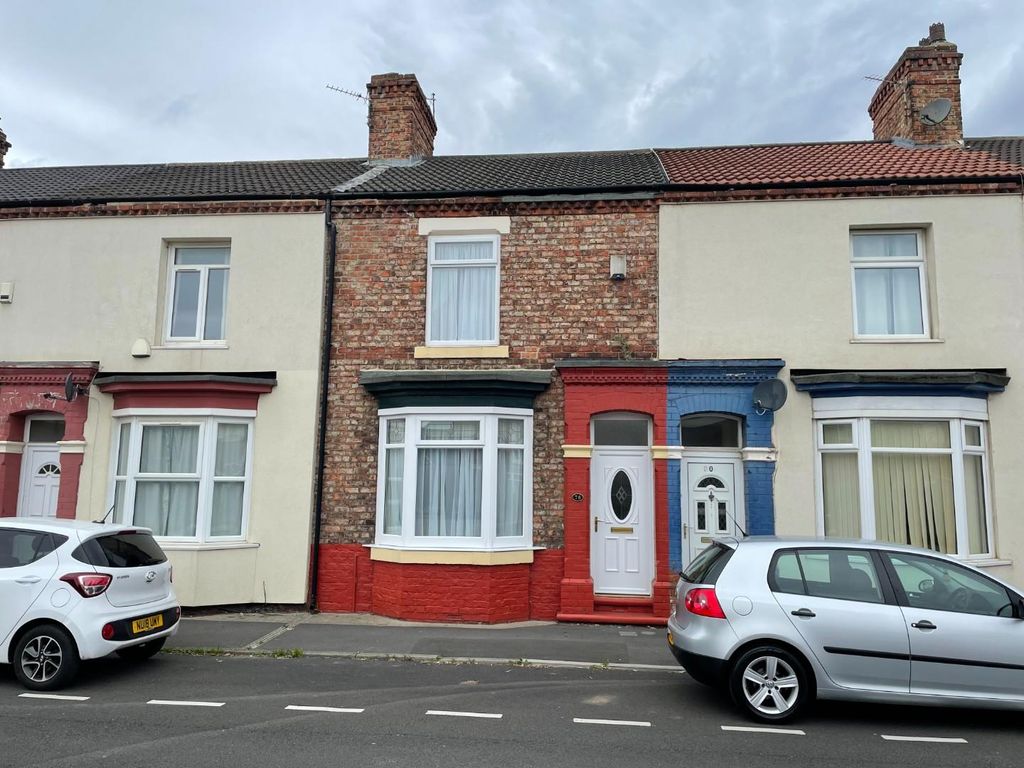 2 bed property to rent in St. Bernard Road, Stockton-On-Tees TS18, £525 pcm
