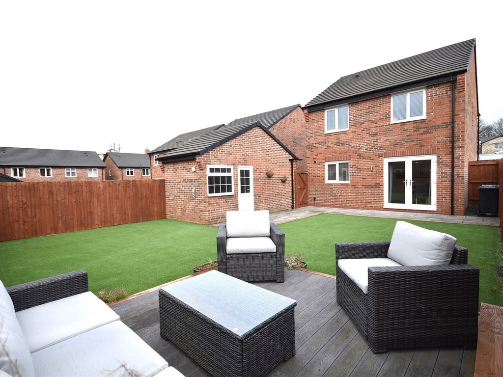 3 bed detached house for sale in Waterways Avenue, Macclesfield SK11, £379,950