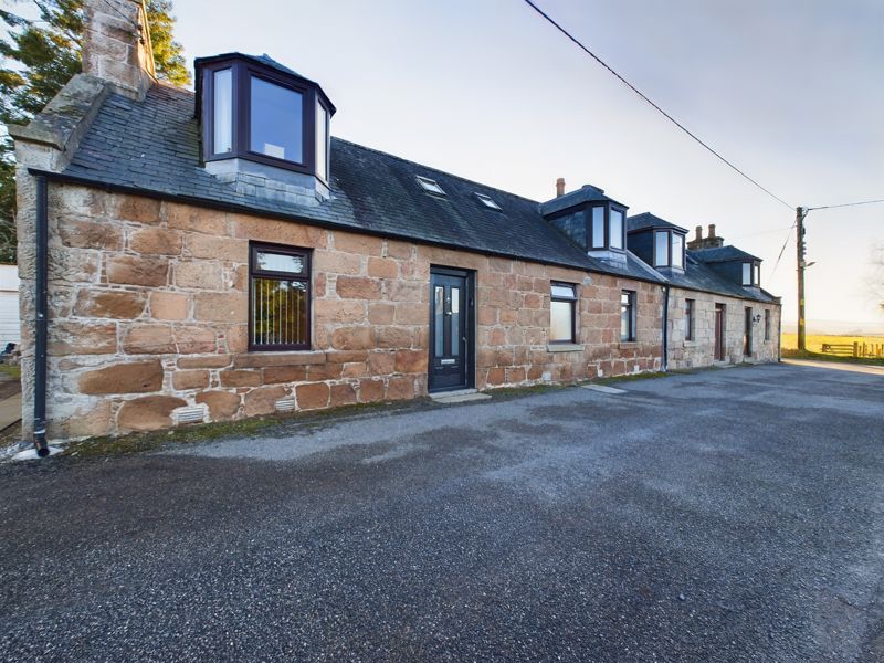 3 bed cottage for sale in The Square, Lumsden, Huntly AB54, £195,000