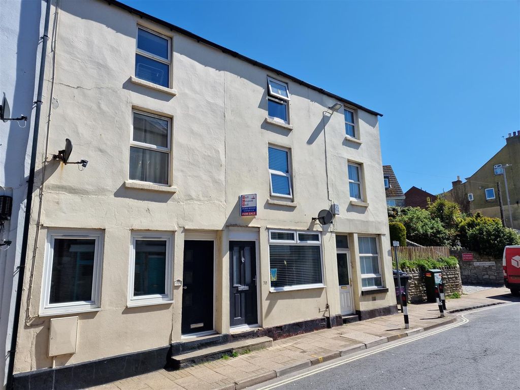 3 bed property for sale in Fortuneswell, Portland DT5, £200,000