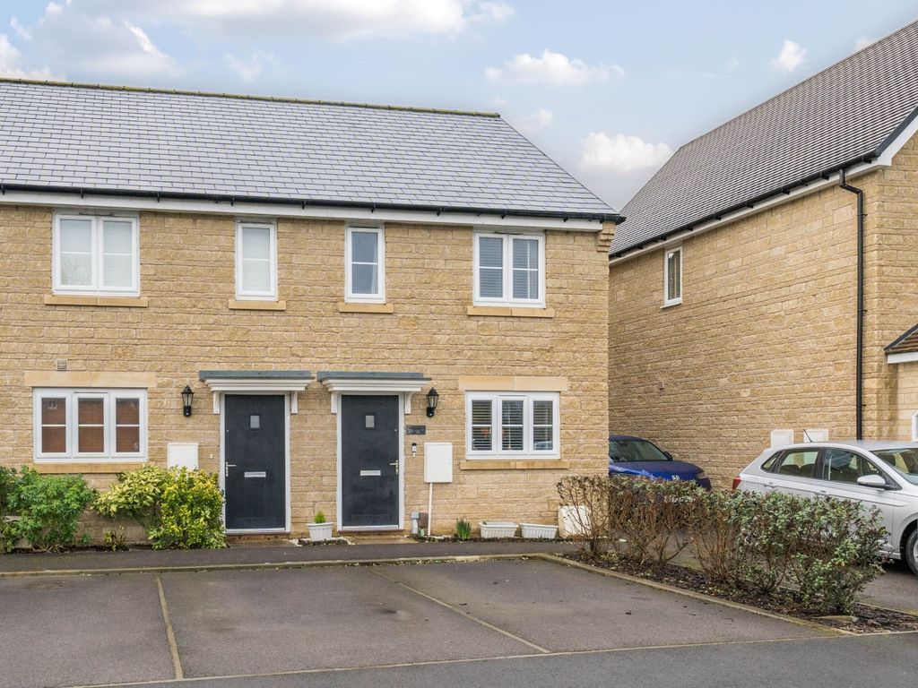 2 bed end terrace house for sale in Wheeler Way, Malmesbury, Wiltshire SN16, £280,000