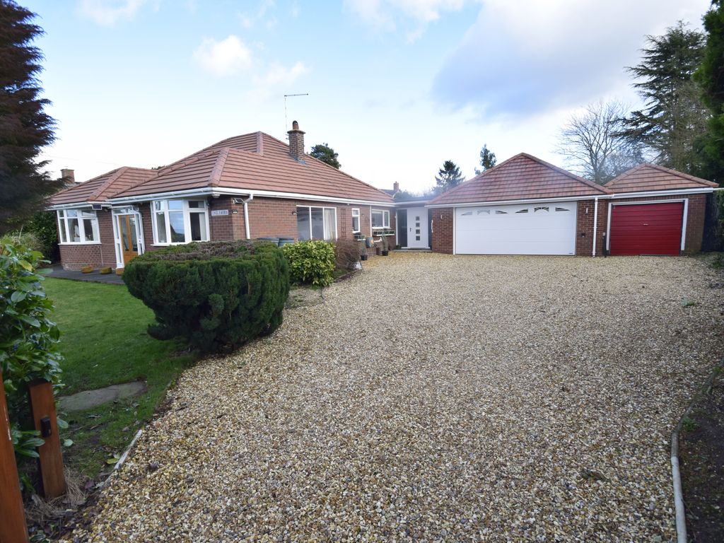 3 bed detached bungalow for sale in Welsh End, Whixall, Whitchurch SY13, £420,000