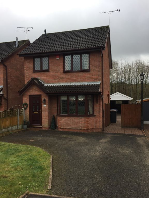 3 bed detached house to rent in Morston Drive, Westbury Park, Newcastle, Staffs ST5, £950 pcm