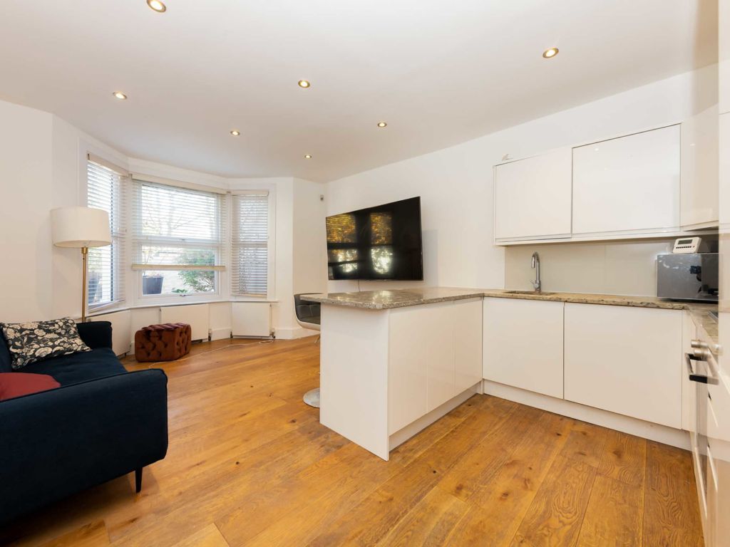 2 bed flat to rent in Ashmore Road, London W9, £2,349 pcm