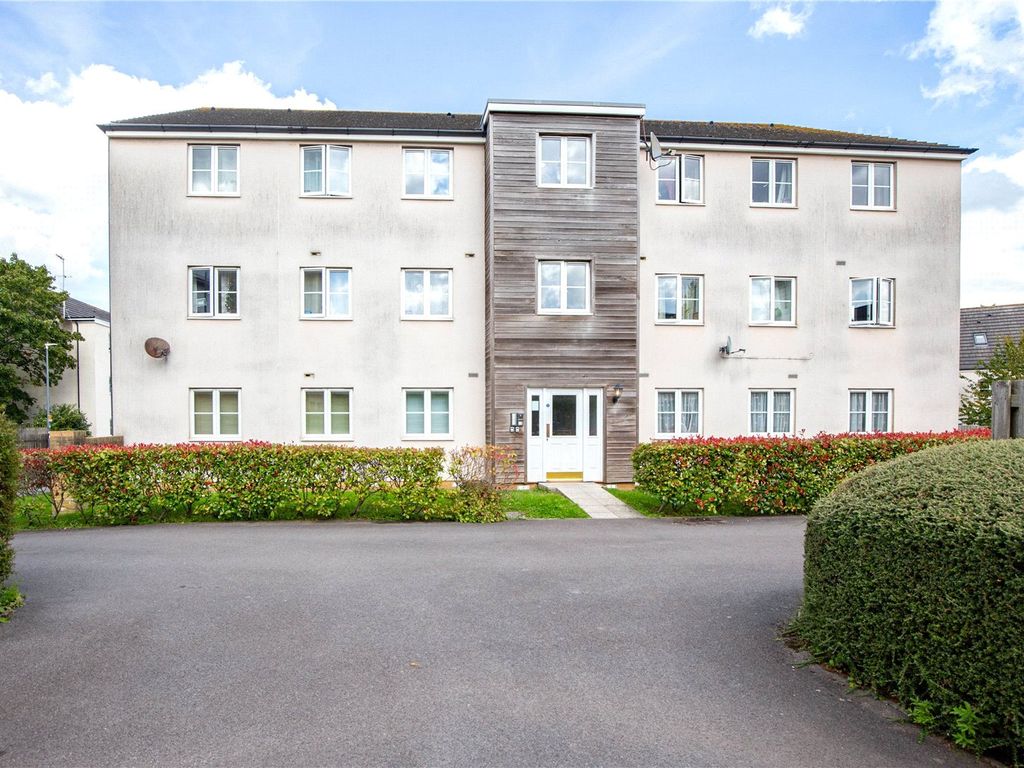 2 bed flat for sale in College Way, Filton, Bristol BS34, £185,000