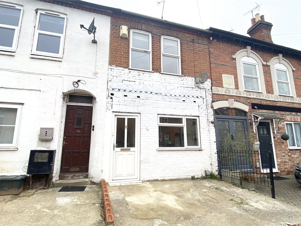 2 bed terraced house for sale in De Beauvoir Road, Reading, Berkshire RG1, £310,000