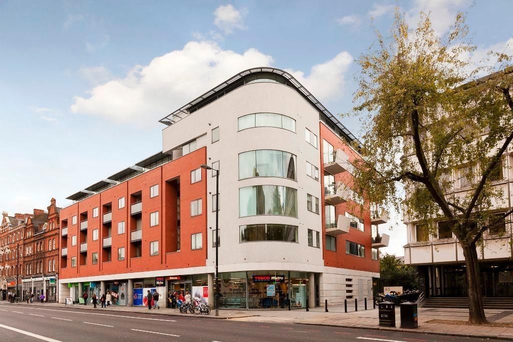 2 bed flat for sale in The Pad, Highbury Corner, London N7, £559,950