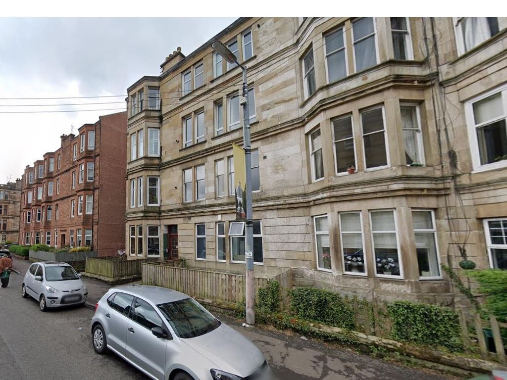 1 bed flat to rent in 0/3, 39 Deanston Drive, Glasgow G41, £695 pcm