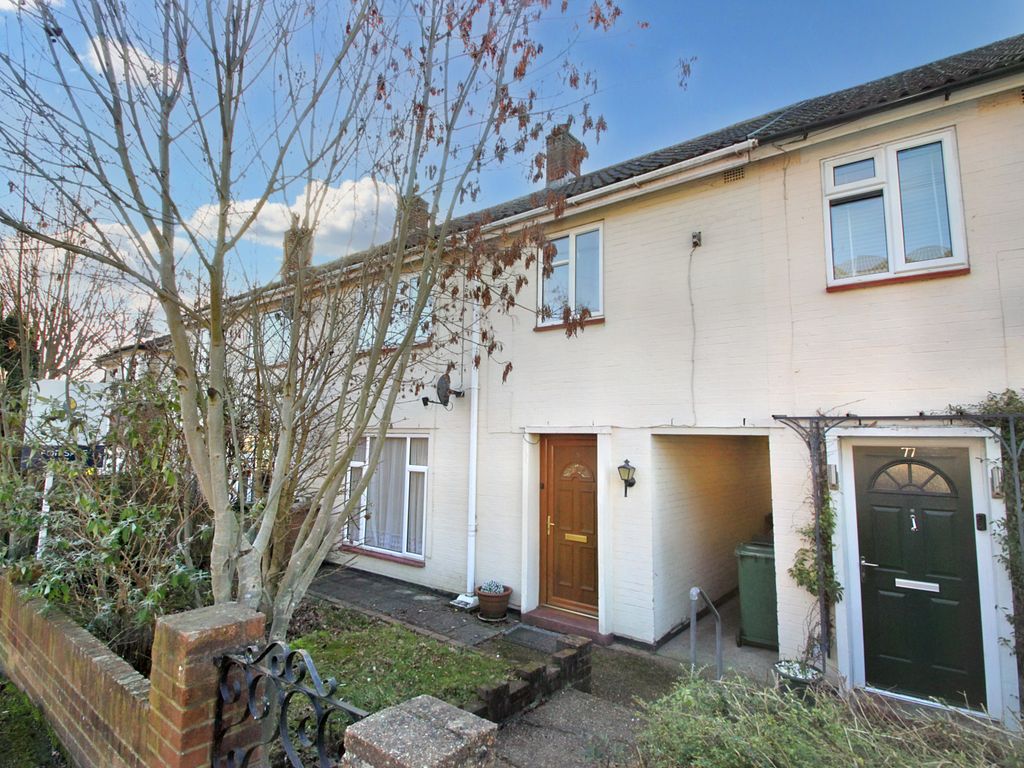 4 bed terraced house for sale in Beechwood Drive, Woodford Green IG8, £525,000