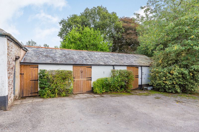 8 bed detached house to rent in Black Torrington, Beaworthy EX21, £4,000 pcm
