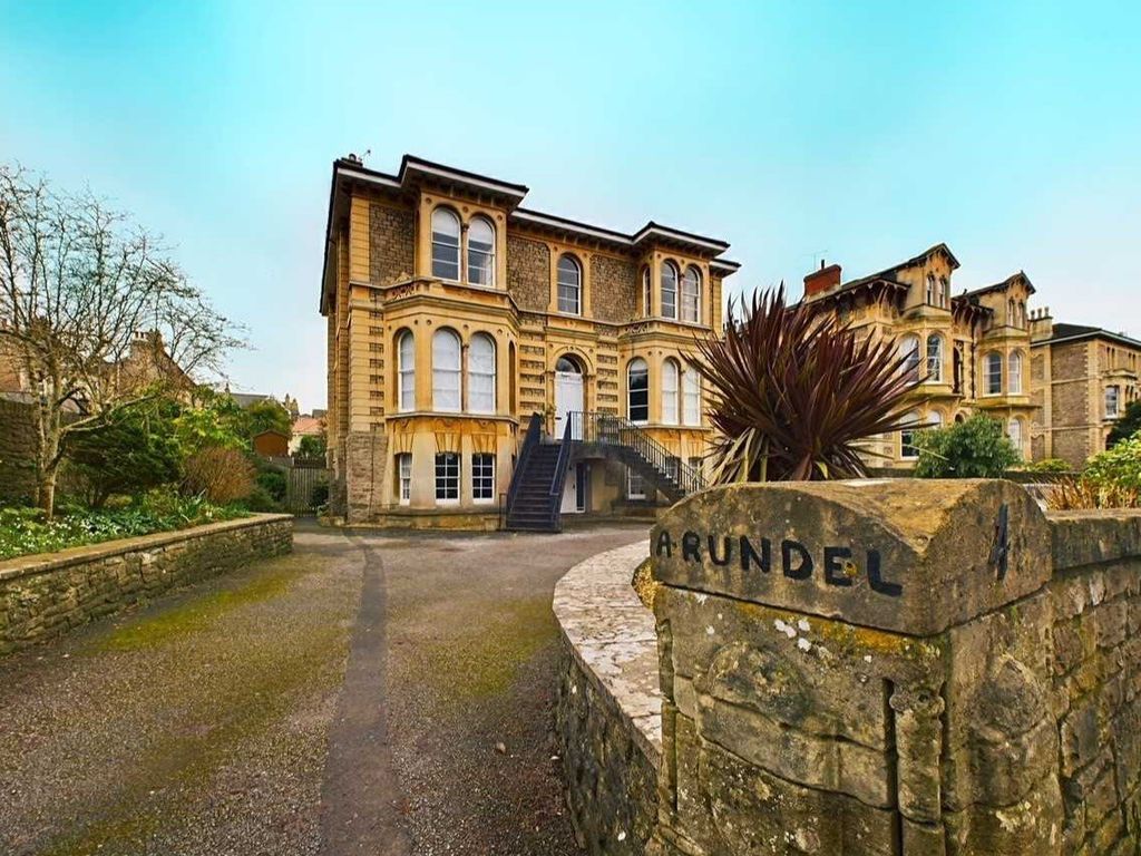 2 bed flat for sale in Elton Road, Clevedon, North Somerset BS21, £300,000