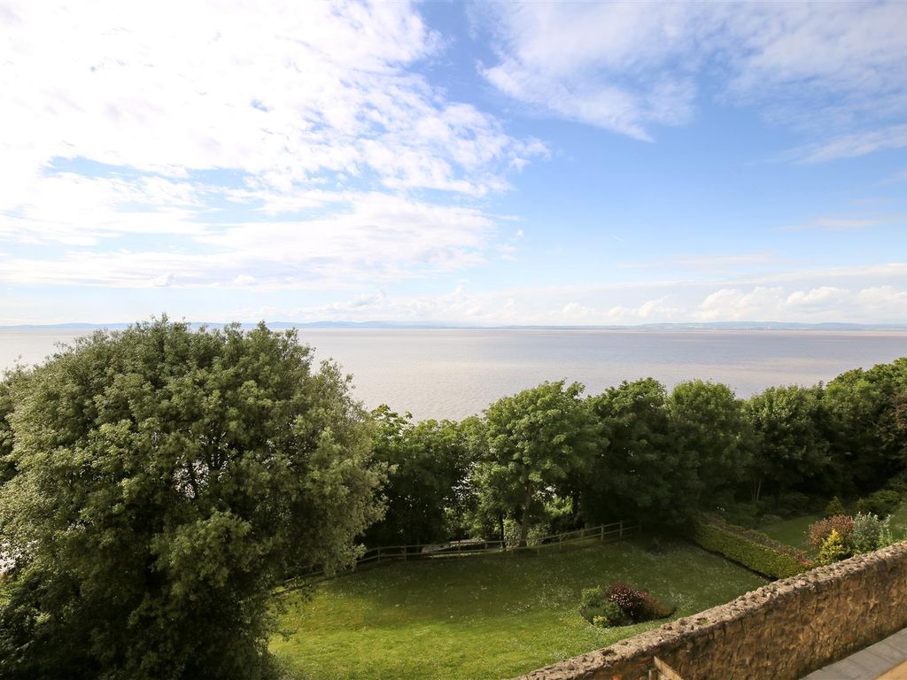 2 bed flat for sale in Wellington Terrace, Clevedon BS21, £525,000