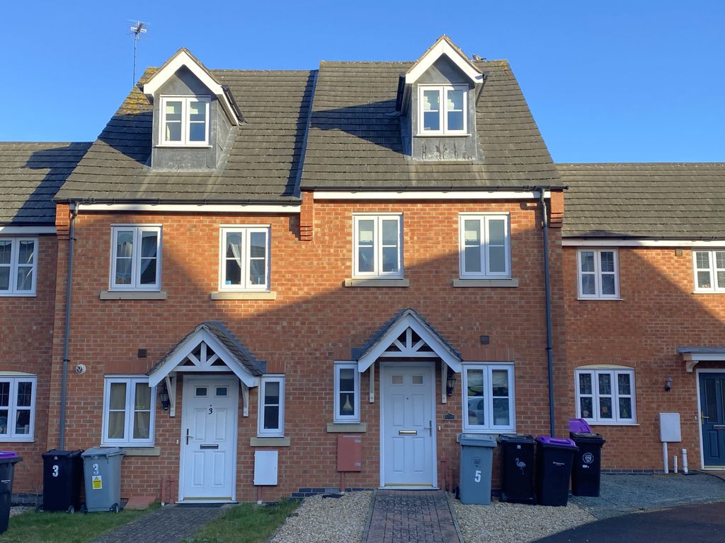 3 bed town house for sale in Tom Childs Close, Grantham NG31, £235,000