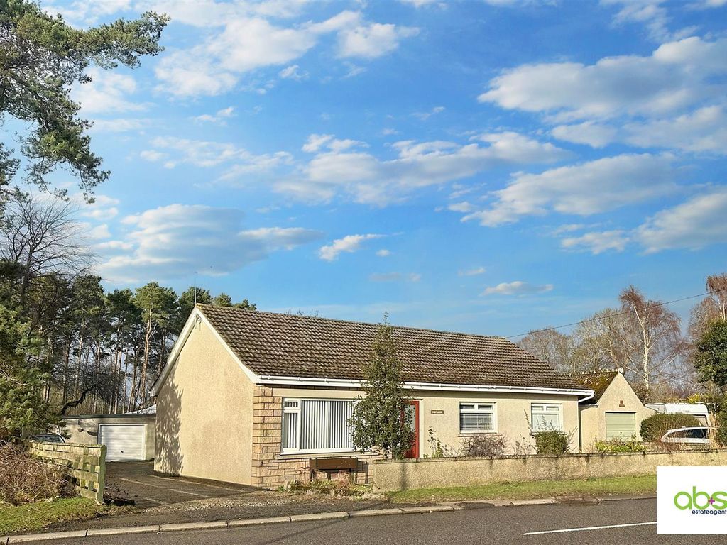 3 bed detached bungalow for sale in Westmuir, Roseisle, Elgin IV30, £265,000