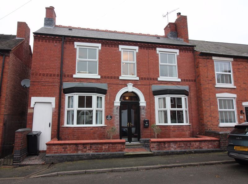 3 bed property for sale in New Street, Wordsley, Stourbridge DY8, £325,000