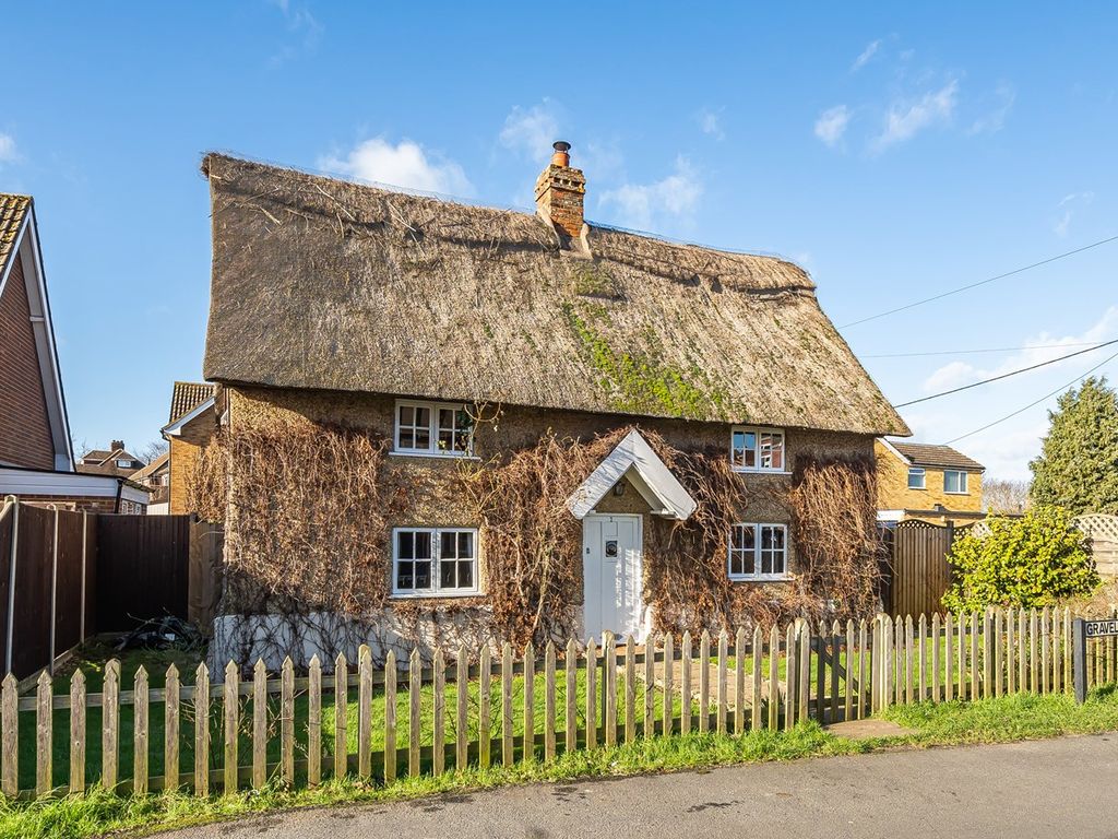 3 bed cottage for sale in Gravel Pit Road, Flitwick MK45, £475,000