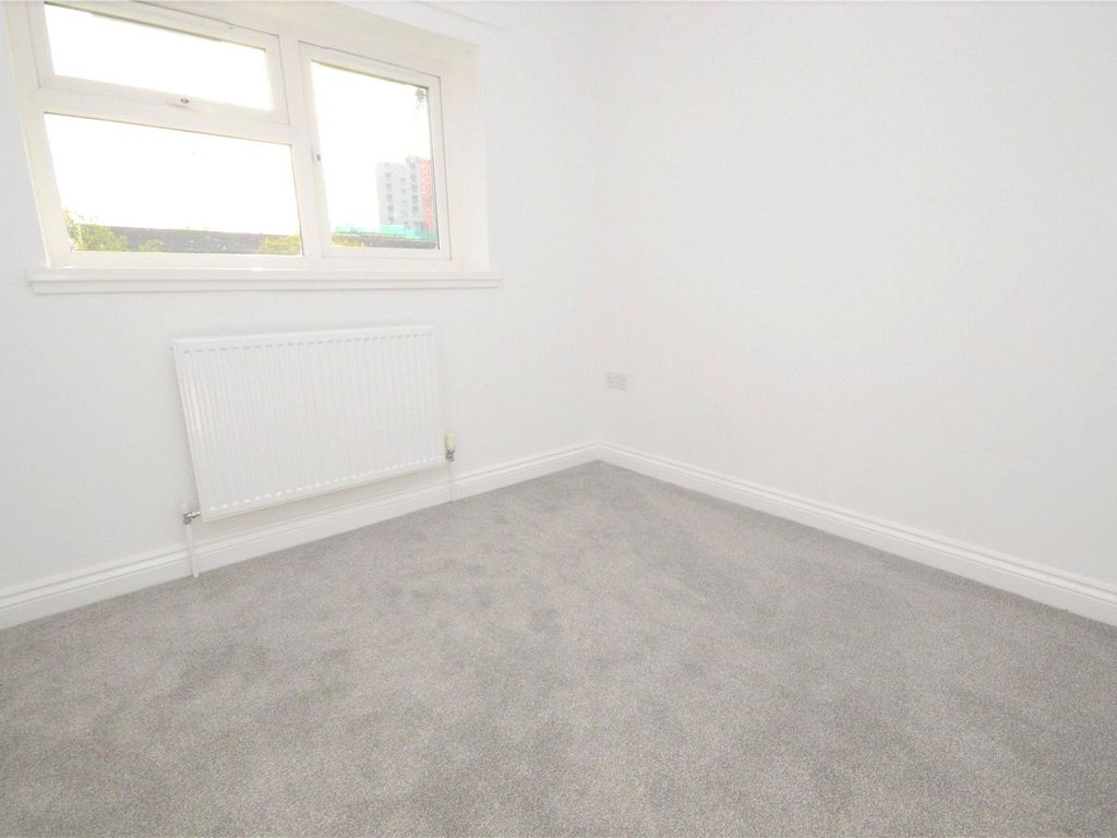 3 bed terraced house for sale in Cavalry Crescent, Hounslow TW4, £480,000