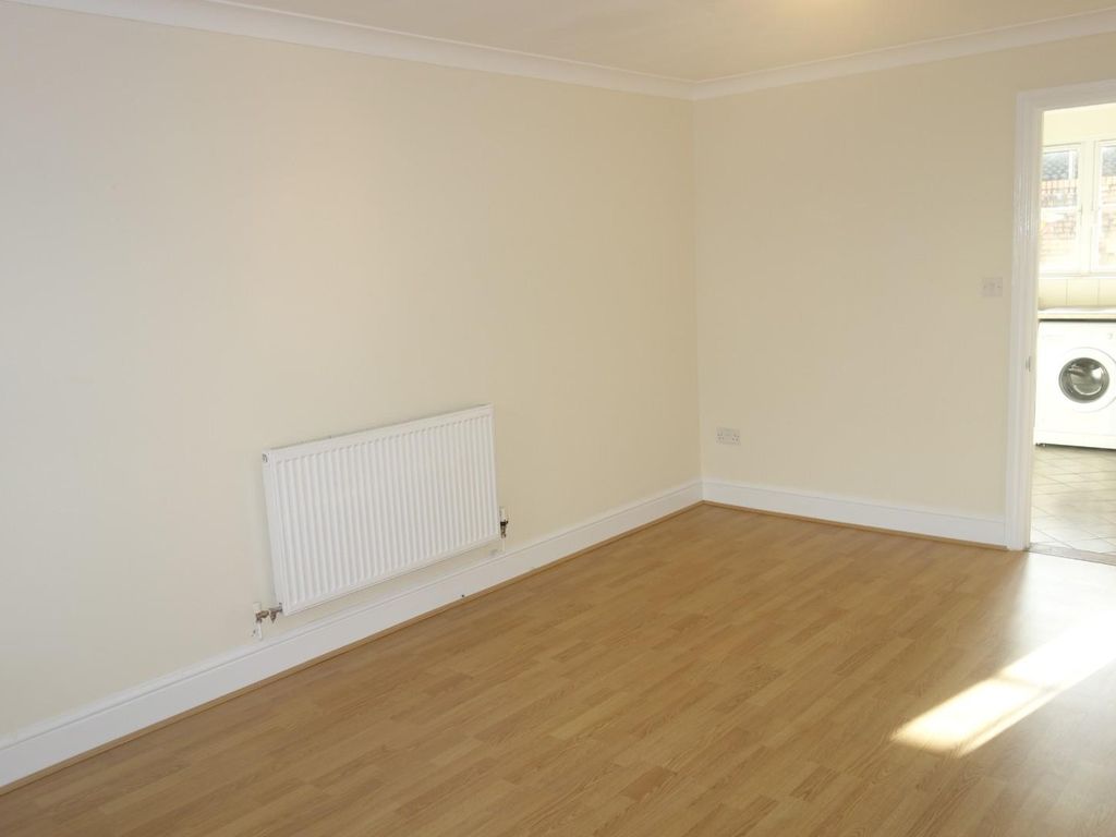 2 bed terraced house to rent in St. Canna Close, Canton, Cardiff CF5, £1,000 pcm