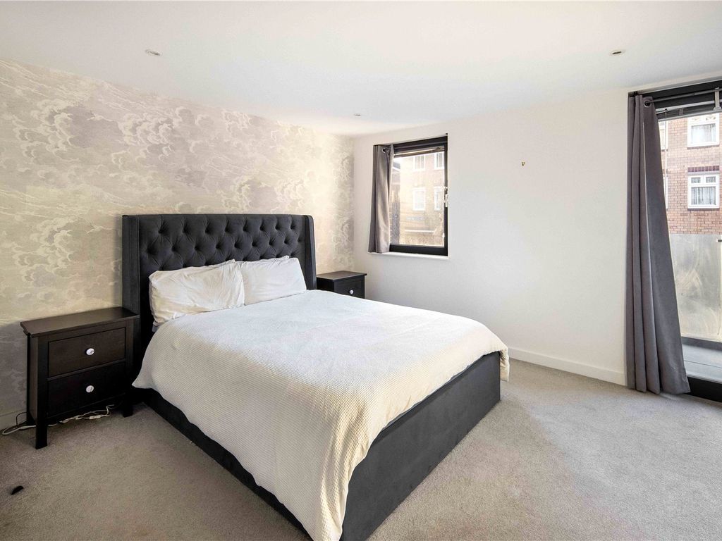 4 bed maisonette for sale in Dalston Lane, Hackney, London E8, £900,000