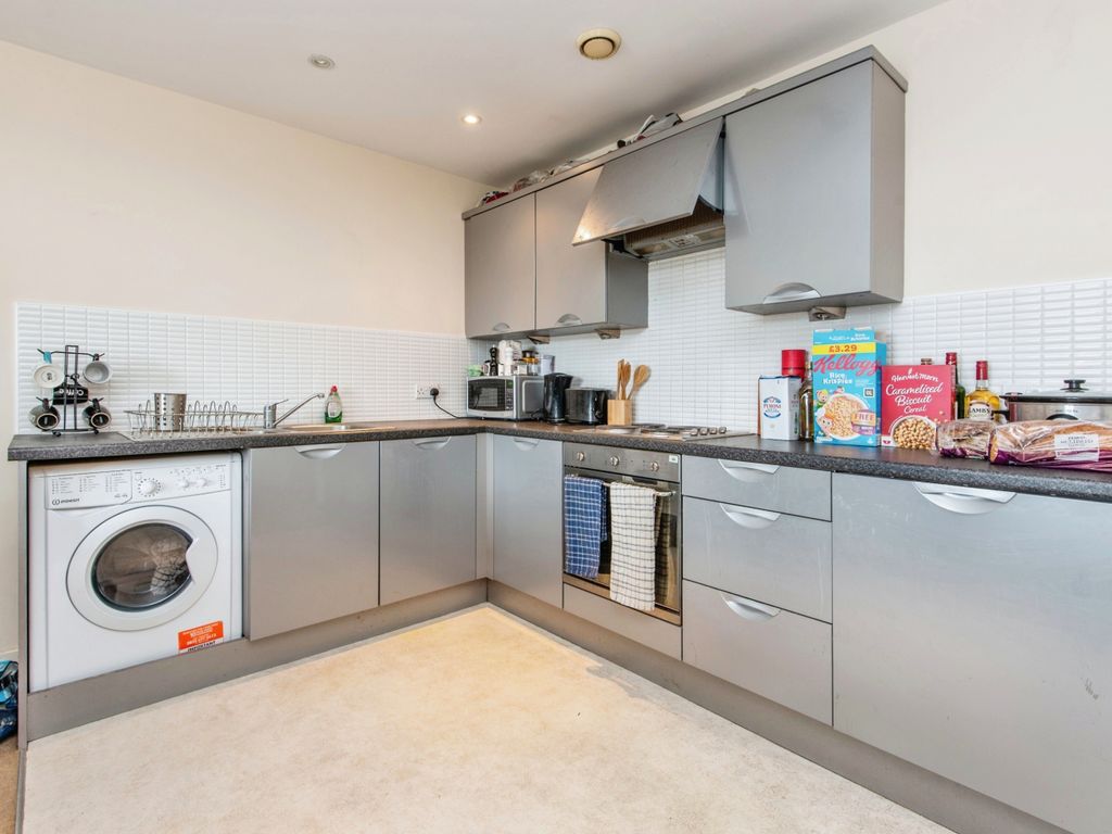 1 bed flat for sale in Bramall Lane, Sheffield, South Yorkshire S2, £92,000